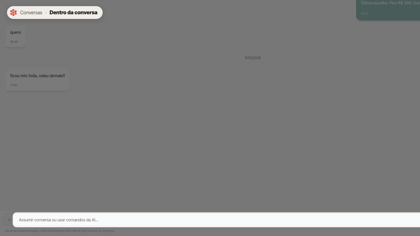 Para assumir a conversa, é só digitar aqui. A mensagem sai como da equipe, e o agente dá uma pausa para você atender.